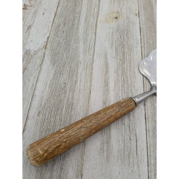 Rostfritt Stal Eskilstuna #1 Stainless Steel Cheese Planer Wood Handle Sweden - Picture 3 of 8